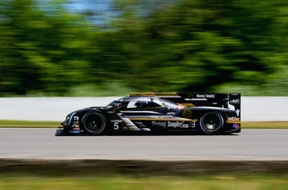 Mustang Sampling Cadillac DPi