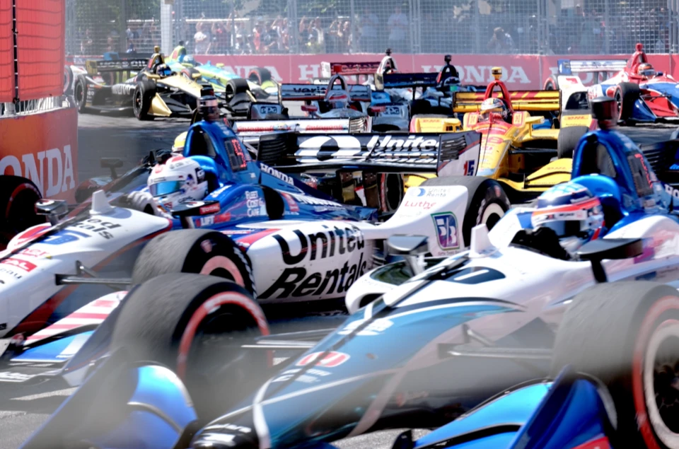 IndyCar start in Toronto
